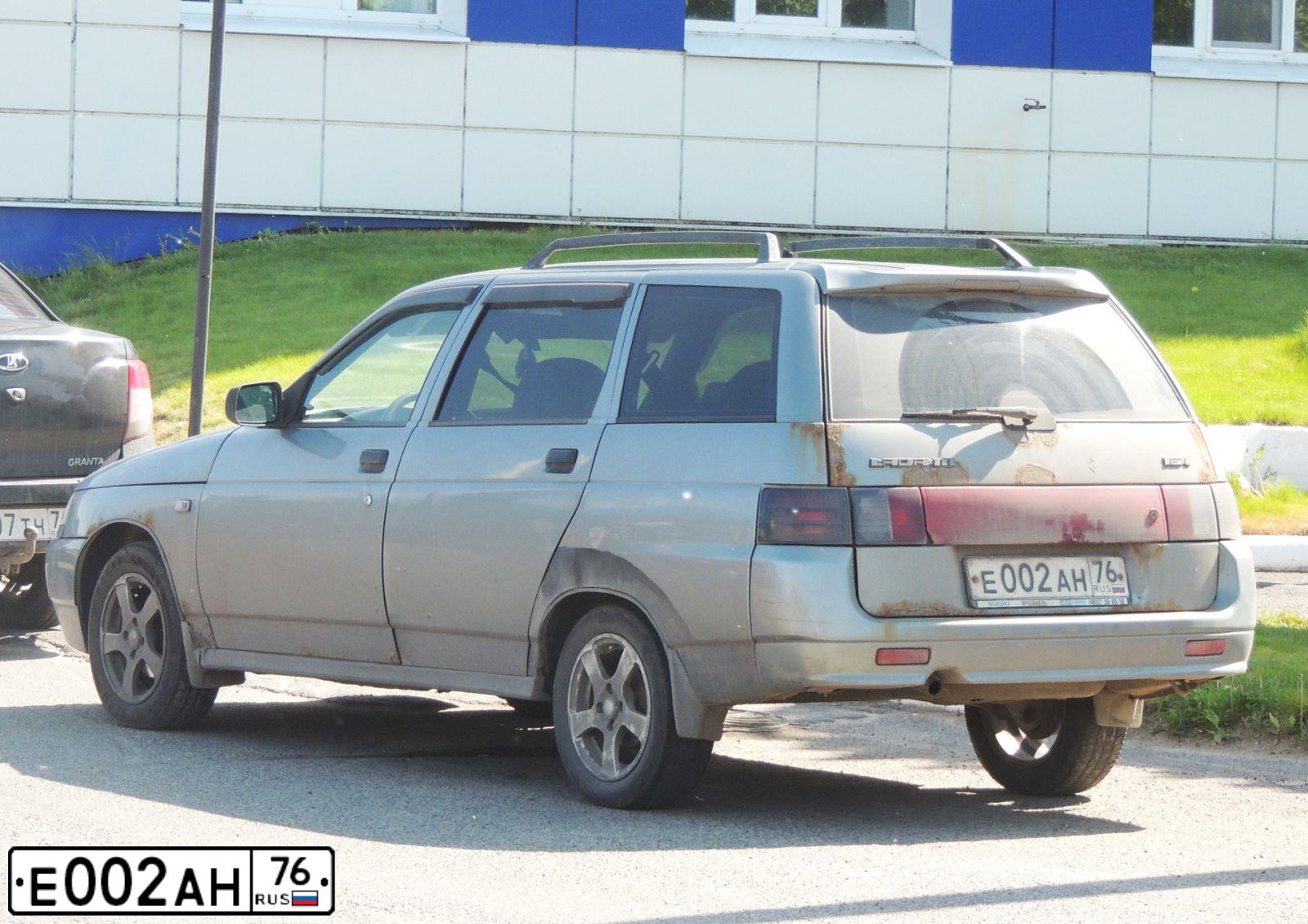 Фото автомобиля LADA 2111, 2007 — госномер Р729УР76. Цвет: СРЕДНИЙ СЕРО-ЗЕЛЕНЫЙ МЕТ