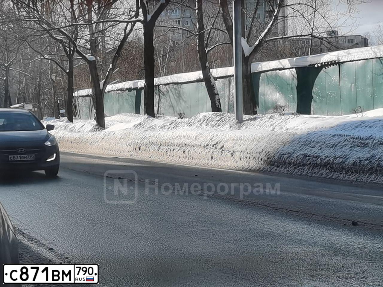 Фото автомобиля PAZ 3205, 2009 — госномер С871ВМ790. Цвет: Белый