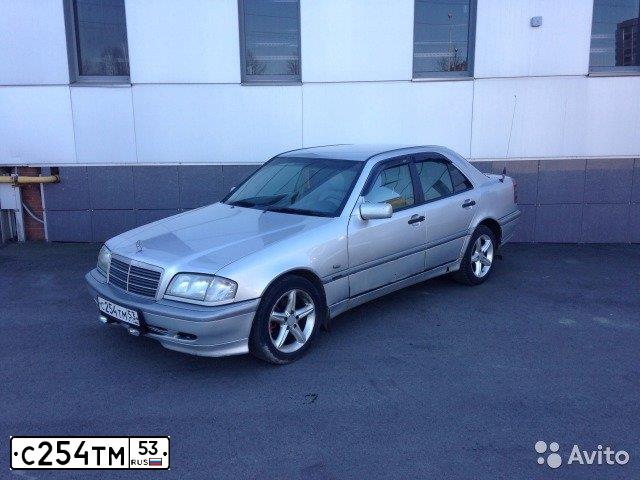 Фото автомобиля MERCEDES C-KLASSE, 1998 — госномер С254ТМ53. Цвет: СЕРЕБРИСТЫЙ