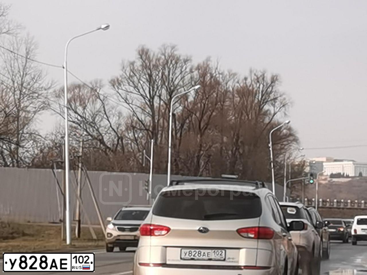 Фото автомобиля SUBARU B9 TRIBECA, 2006 — госномер Т007МТ02. Цвет: КОРИЧНЕВЫЙ (БЕЖЕВЫЙ)
