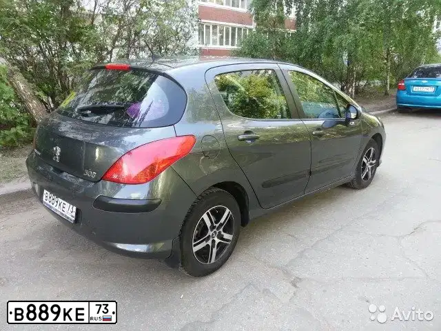 Фото автомобиля PEUGEOT 308, 2009 — госномер К018РЕ13. Цвет: ТЕМНО-СЕРЫЙ