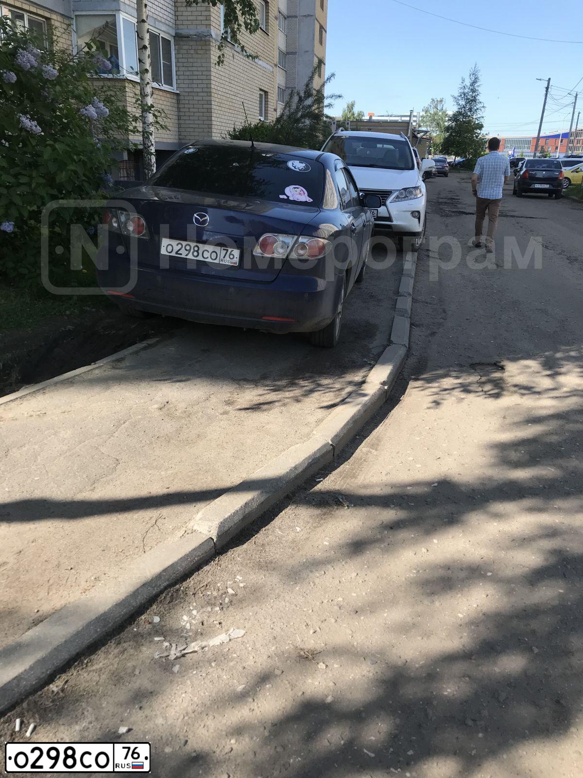 Фото автомобиля MAZDA 6, 2005 — госномер О298СО76. Цвет: синий