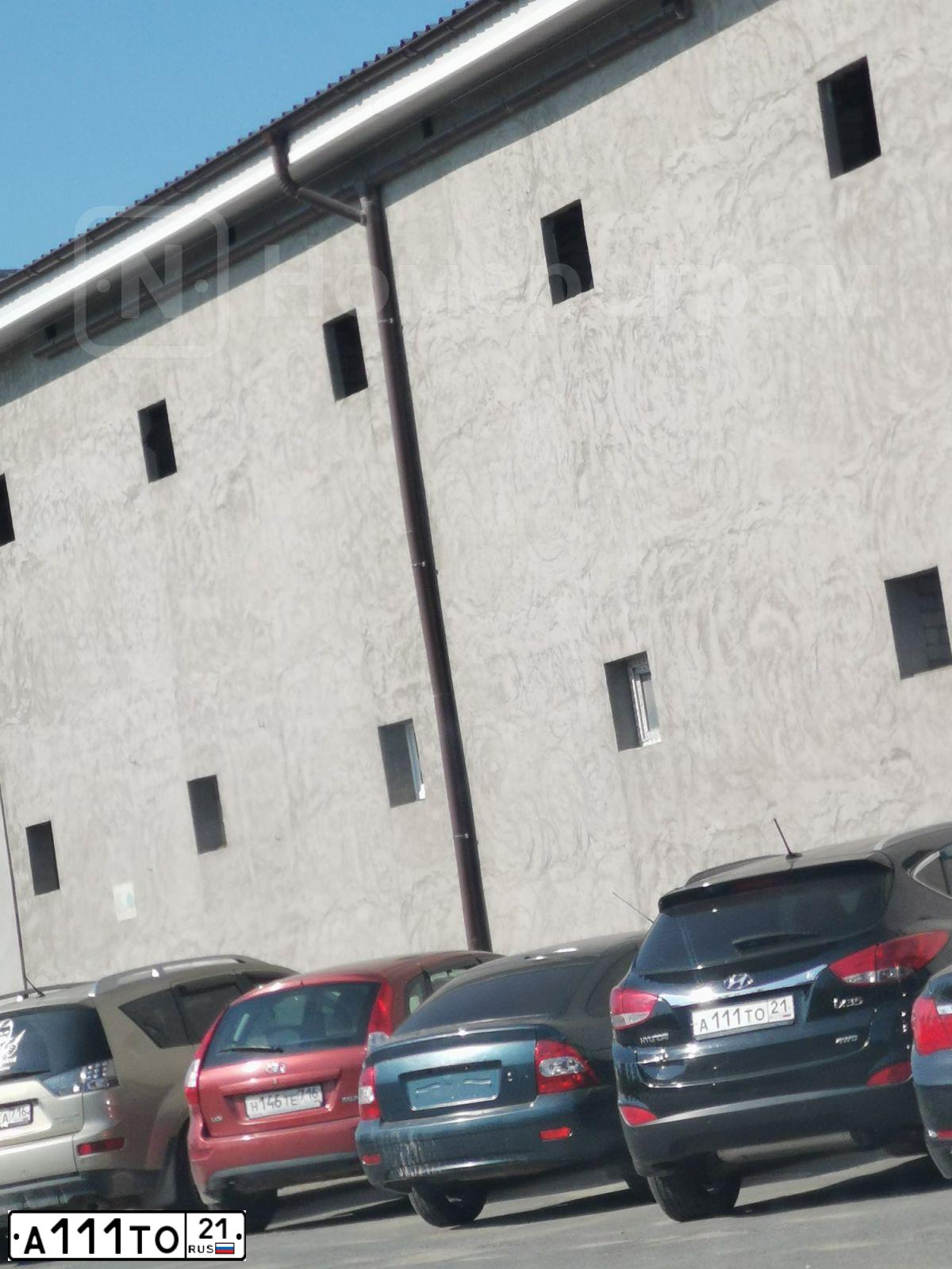 Фото автомобиля HYUNDAI IX35, 2012 — госномер Е095ХУ702. Цвет: ЧЕРНЫЙ