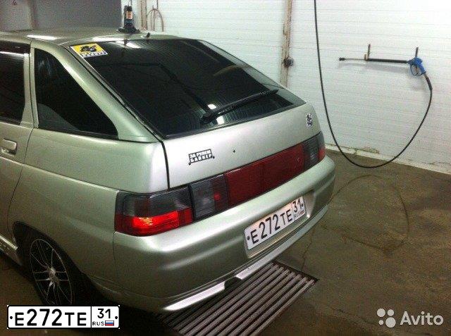 Фото автомобиля LADA 2112, 2006 — госномер Е272ТЕ31. Цвет: БЕЛО-ЗЕЛЕНЫЙ