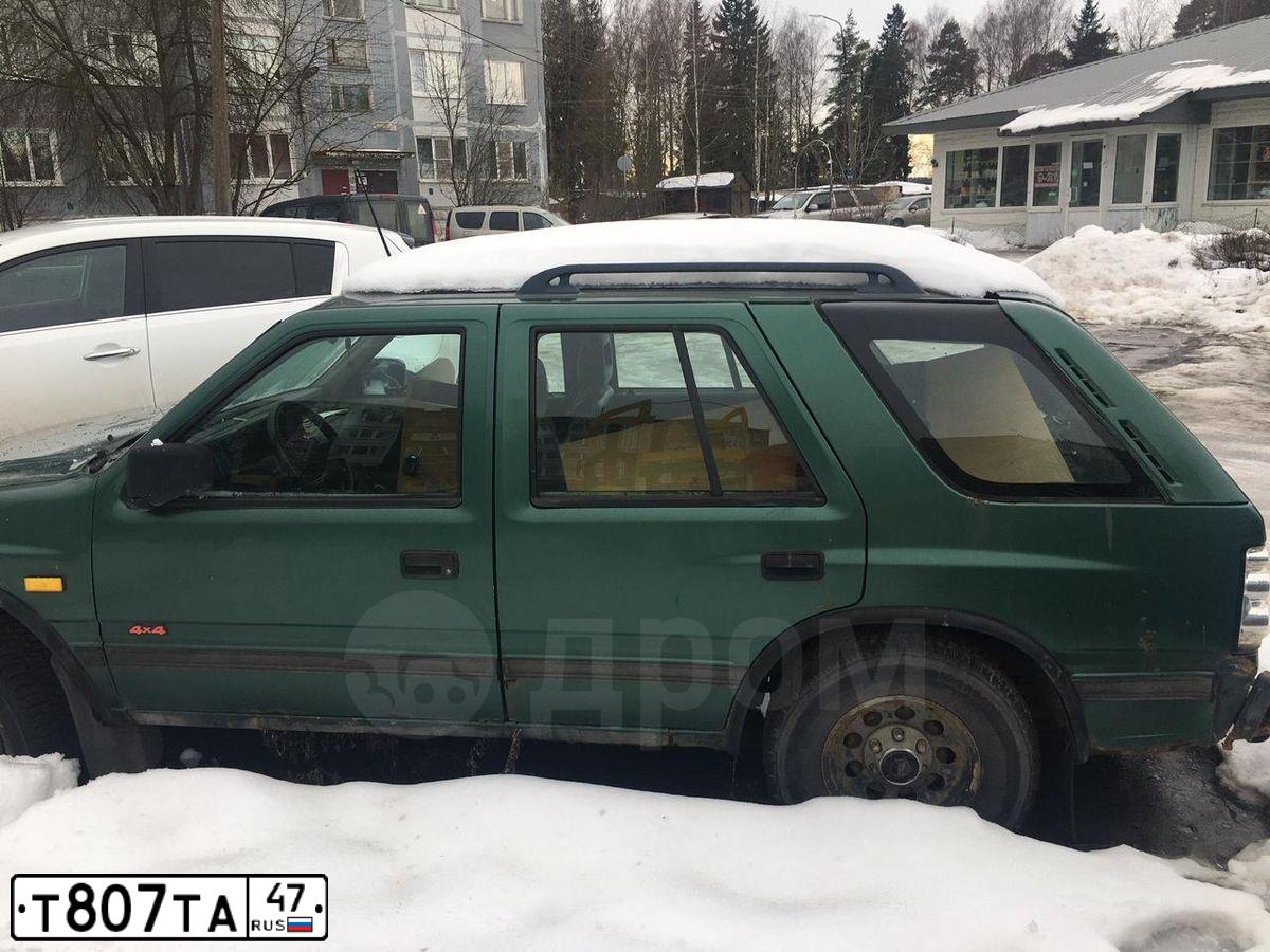 Фото автомобиля OPEL FRONTERA, 1993 — госномер Т807ТА47. Цвет: ЗЕЛЕНЫЙ