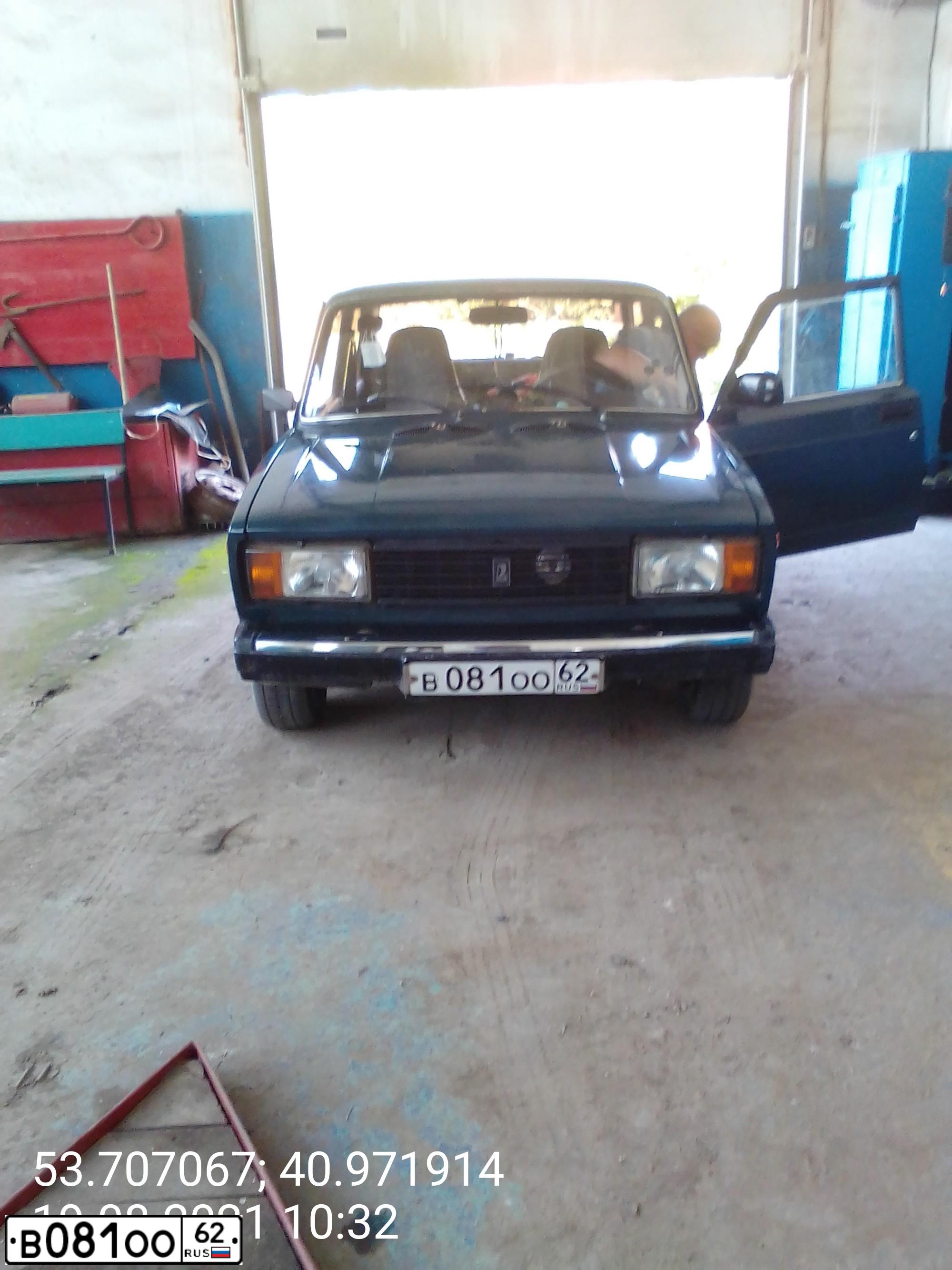 Фото автомобиля LADA 2105, 2009 — госномер В081ОО62. Цвет: Темно-зеленый