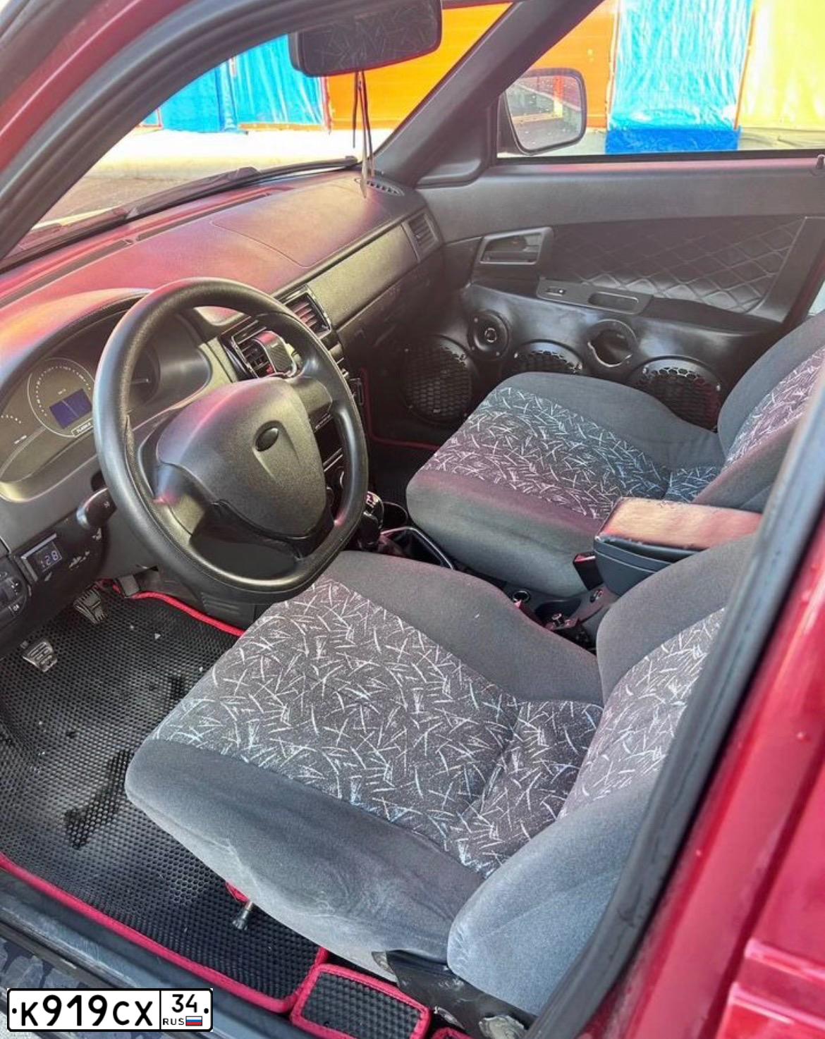 Фото автомобиля LADA PRIORA, 2007 — госномер Е112МО761