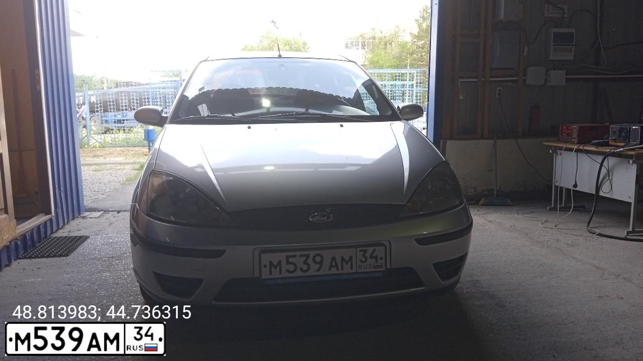 Фото автомобиля FORD FOCUS, 2003 — госномер М539АМ34. Цвет: Серебристый