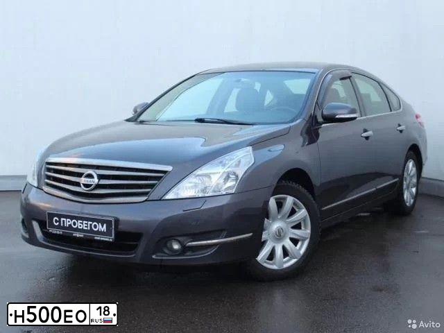 Фото автомобиля TOYOTA CAMRY, 2014 — госномер Т744НУ18. Цвет: ЧЕРНЫЙ МЕТАЛЛИК