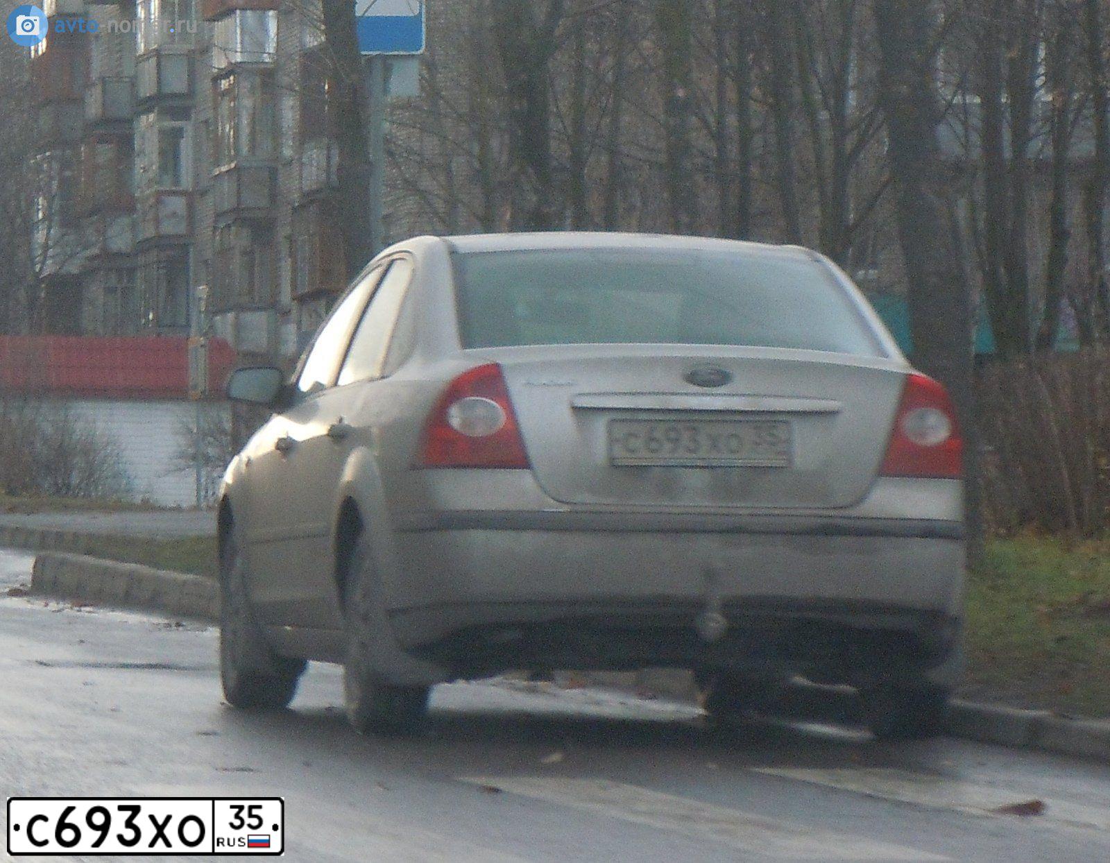 Фото автомобиля FORD FOCUS, 2006 — госномер Т636УР76. Цвет: СЕРЫЙ