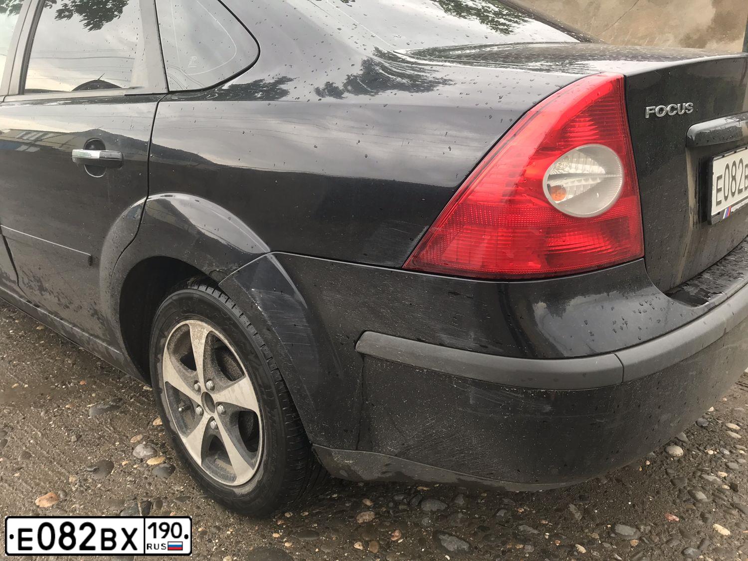 Фото автомобиля FORD FOCUS, 2007 — госномер Е277ЕЕ150. Цвет: ЧЕРНЫЙ