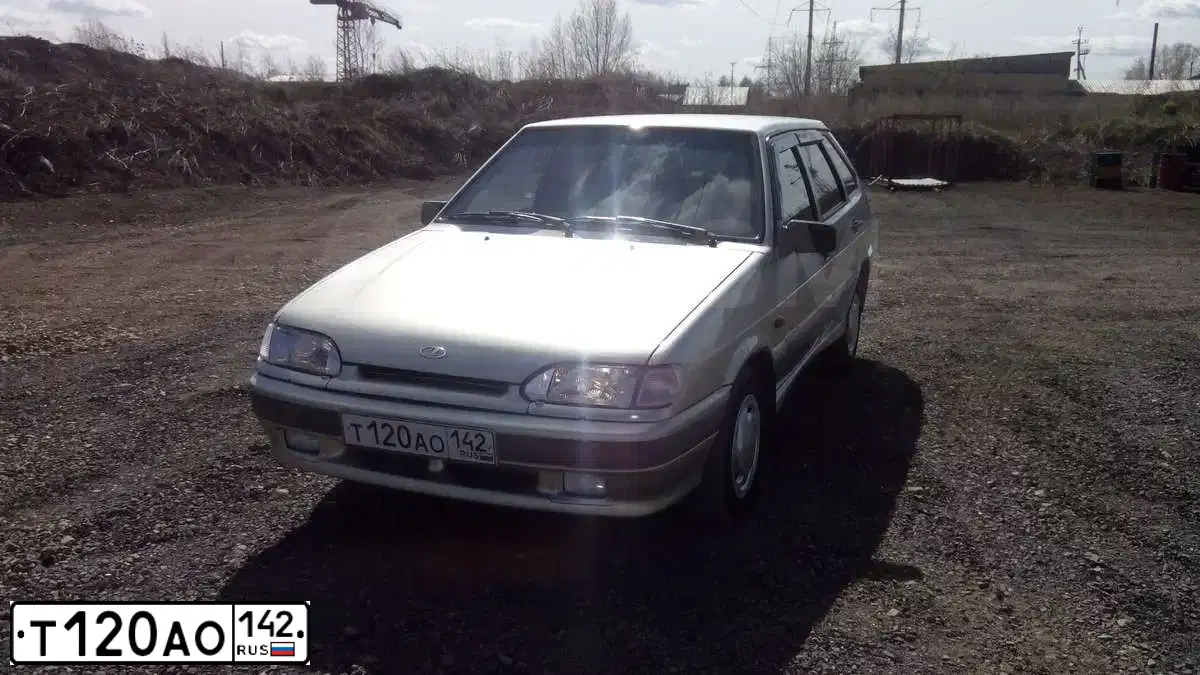 Фото автомобиля LADA 2114 SAMARA, 2007 — госномер Т120АО142. Цвет: СЕРЕБРИСТО БЕЖЕВЫЙ