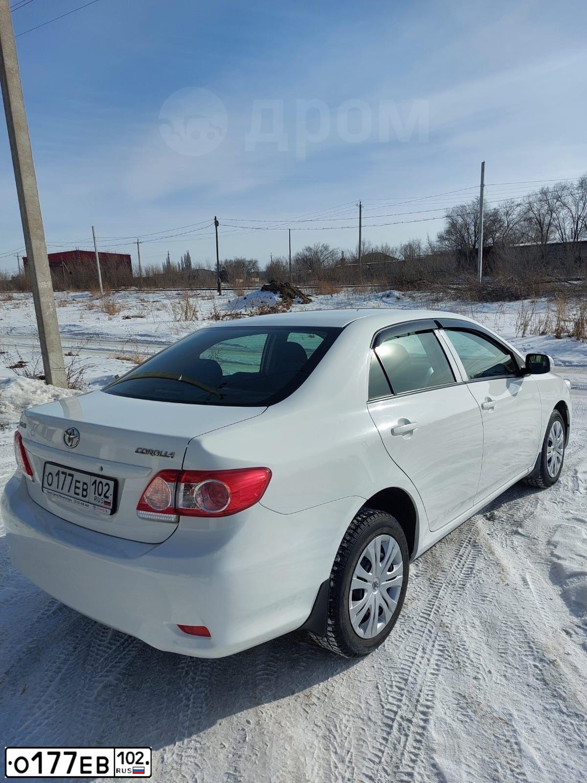 Фото автомобиля TOYOTA COROLLA, 2012 — госномер О177ЕВ102. Цвет: Белый