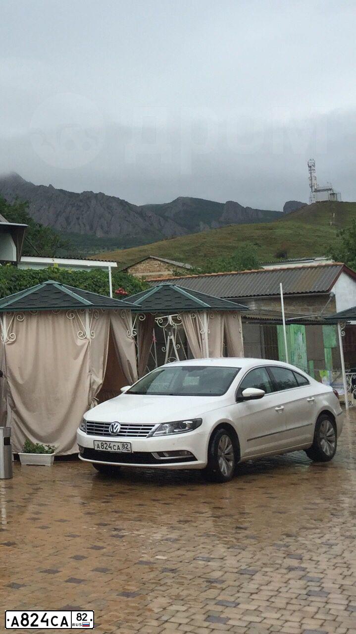 Фото автомобиля VOLKSWAGEN PASSAT, 2012 — госномер М051МА702