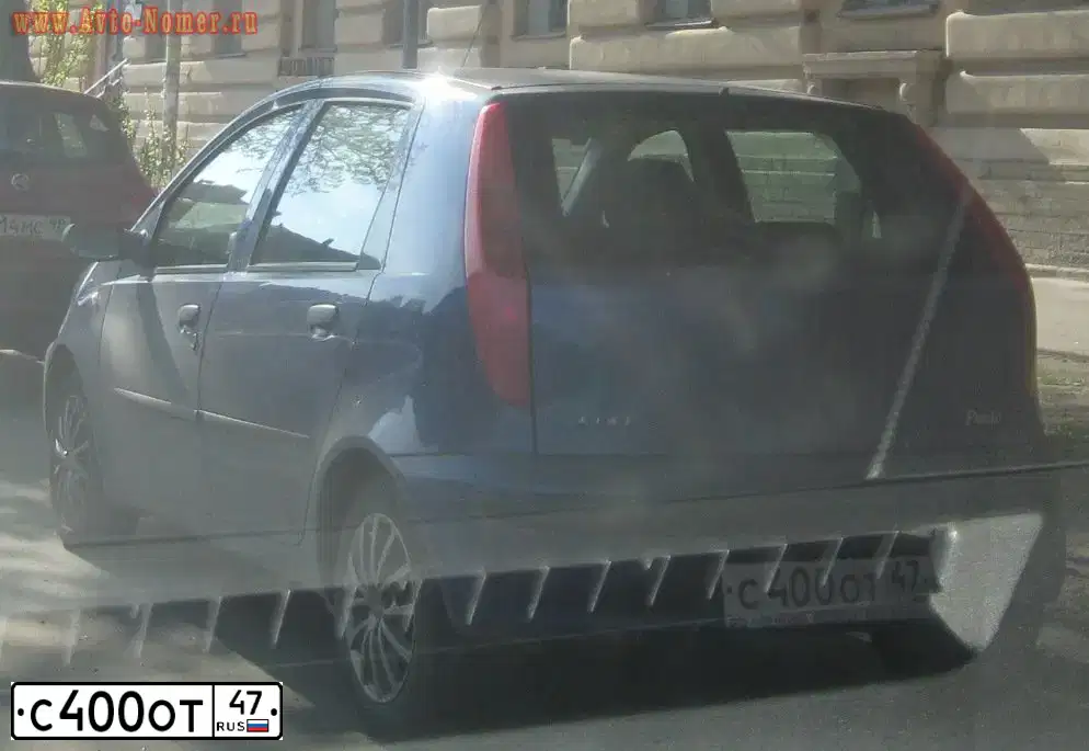 Фото автомобиля FIAT PUNTO, 2002 — госномер О853РВ47. Цвет: СИНИЙ