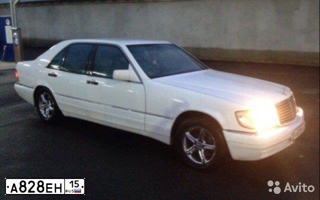 Фото автомобиля MERCEDES S-KLASSE, 1995 — госномер С508НЕ77. Цвет: Белый