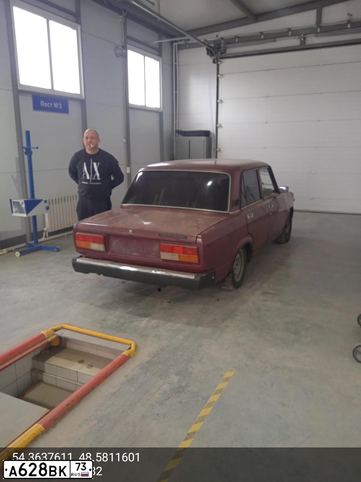 Фото автомобиля LADA 2107, 2004 — госномер С725ХВ73. Цвет: ТЕМНО-БОРДОВЫЙ