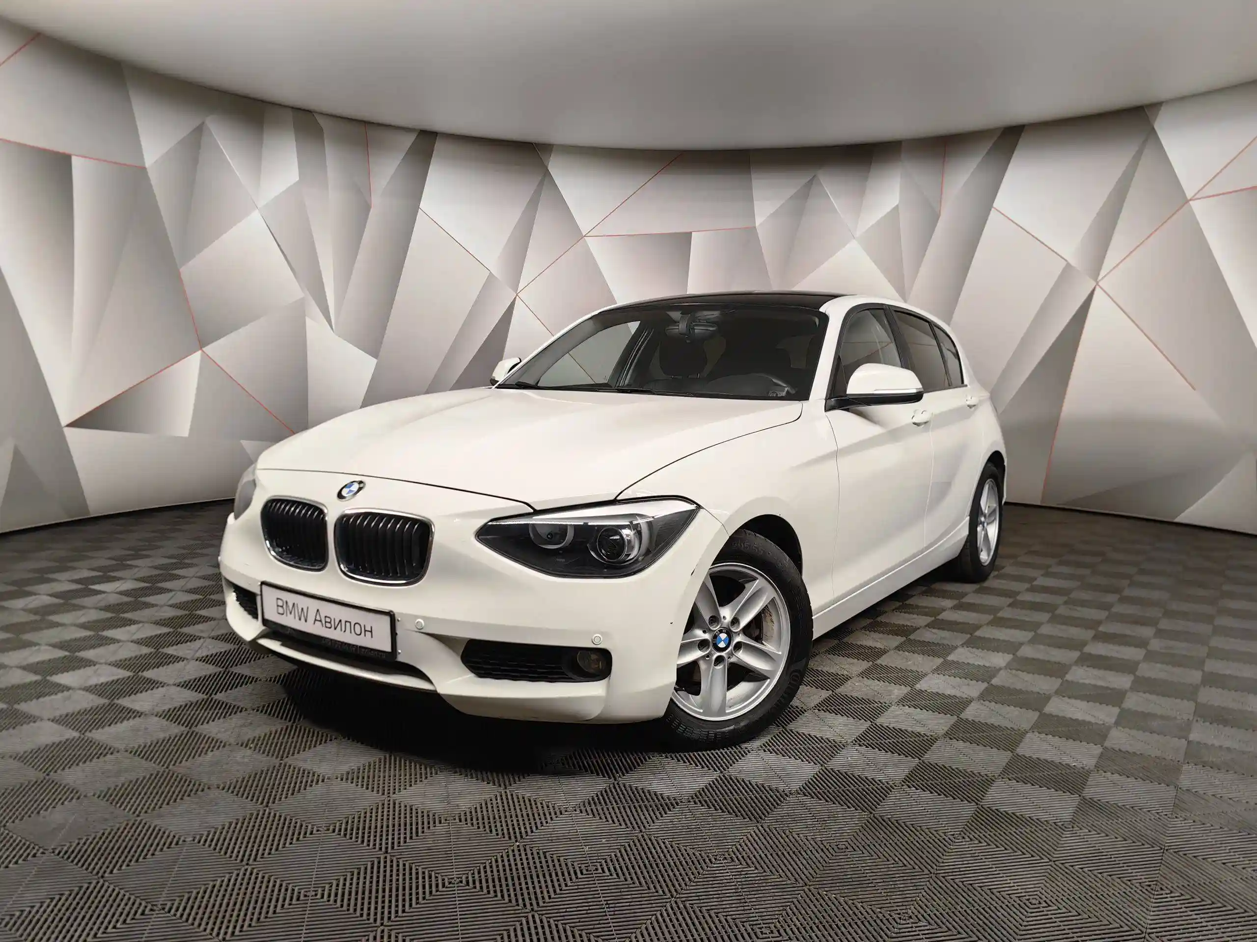 Фото автомобиля BMW 116I, 2013 — госномер Е634ТТ790