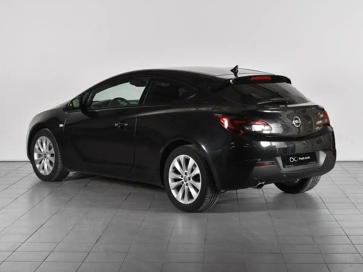 Фото автомобиля OPEL ASTRA, 2012 — госномер К492ОК134. Цвет: ЧЕРНЫЙ
