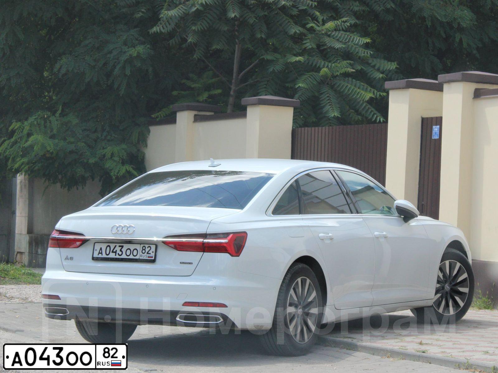 Фото автомобиля ШКОДА OCTAVIA, 2014 — госномер К816ТХ82. Цвет: Белый