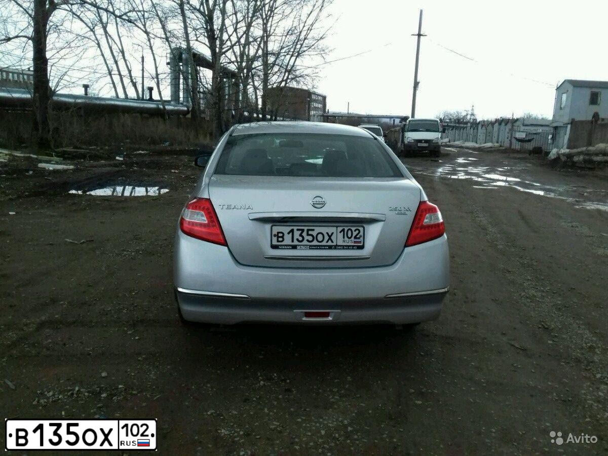 Фото автомобиля NISSAN TEANA, 2010 — госномер Р040ТО102. Цвет: Серебристый