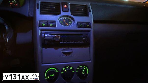 Фото автомобиля LADA 2170 PRIORA, 2009 — госномер С180АМ40. Цвет: СИНЕ-ЧЕРНЫЙ