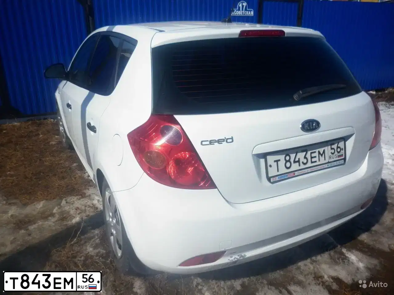 Фото автомобиля KIA CEE'D, 2008 — госномер Т843ЕМ56. Цвет: БЕЛЫЙ