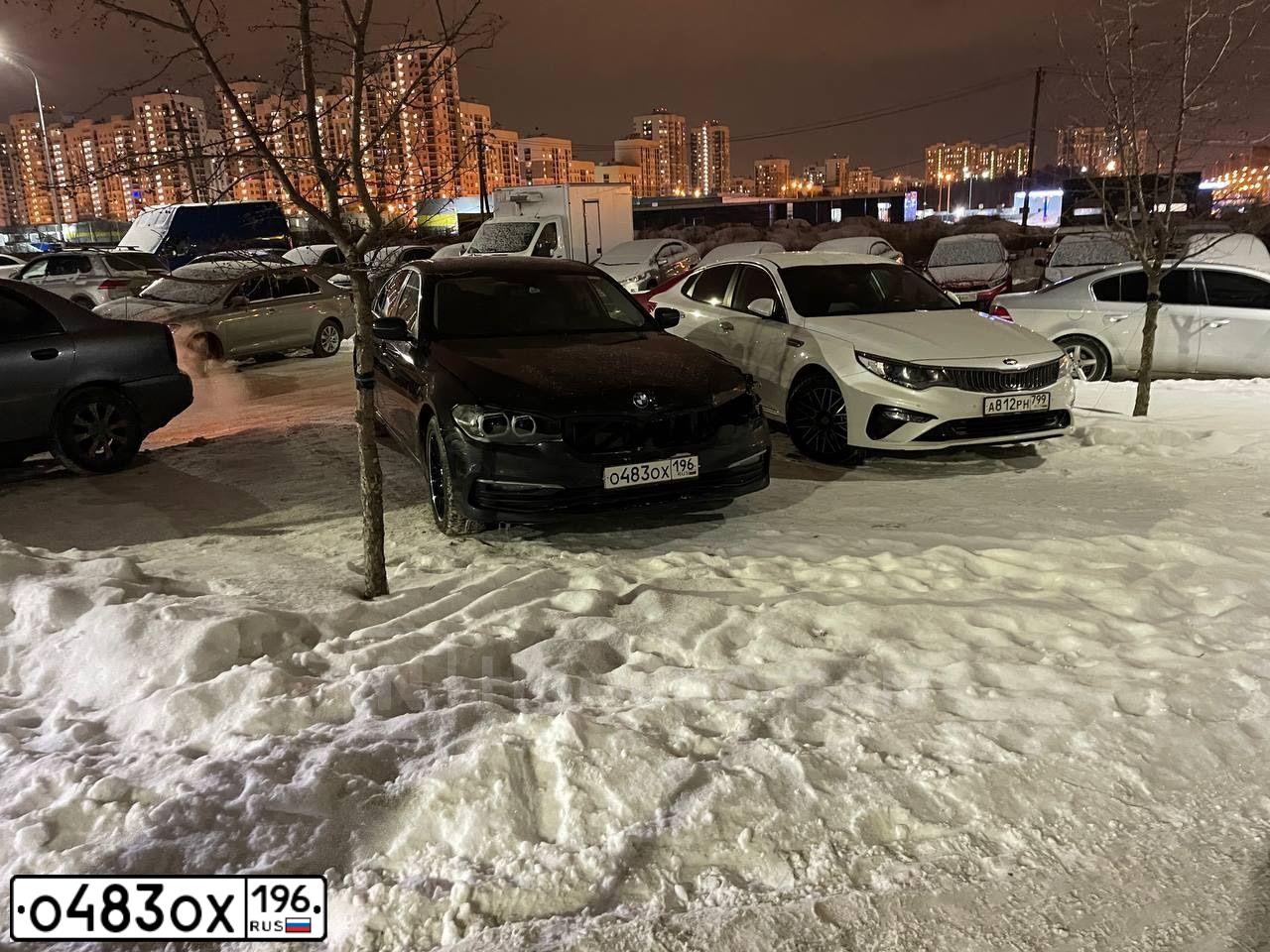 Фото автомобиля BMW SERIE 5, 2019 — госномер К588ОС799. Цвет: ЧЕРНЫЙ
