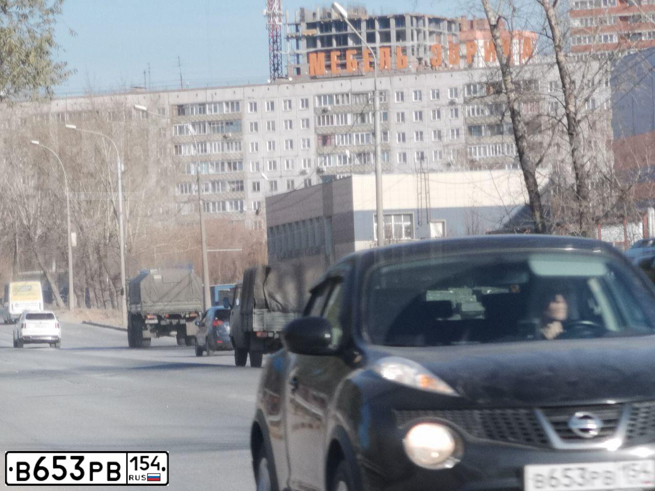 Фото автомобиля NISSAN QASHQAI, 2008 — госномер У144ТА150. Цвет: ТЕМНО СИНИЙ