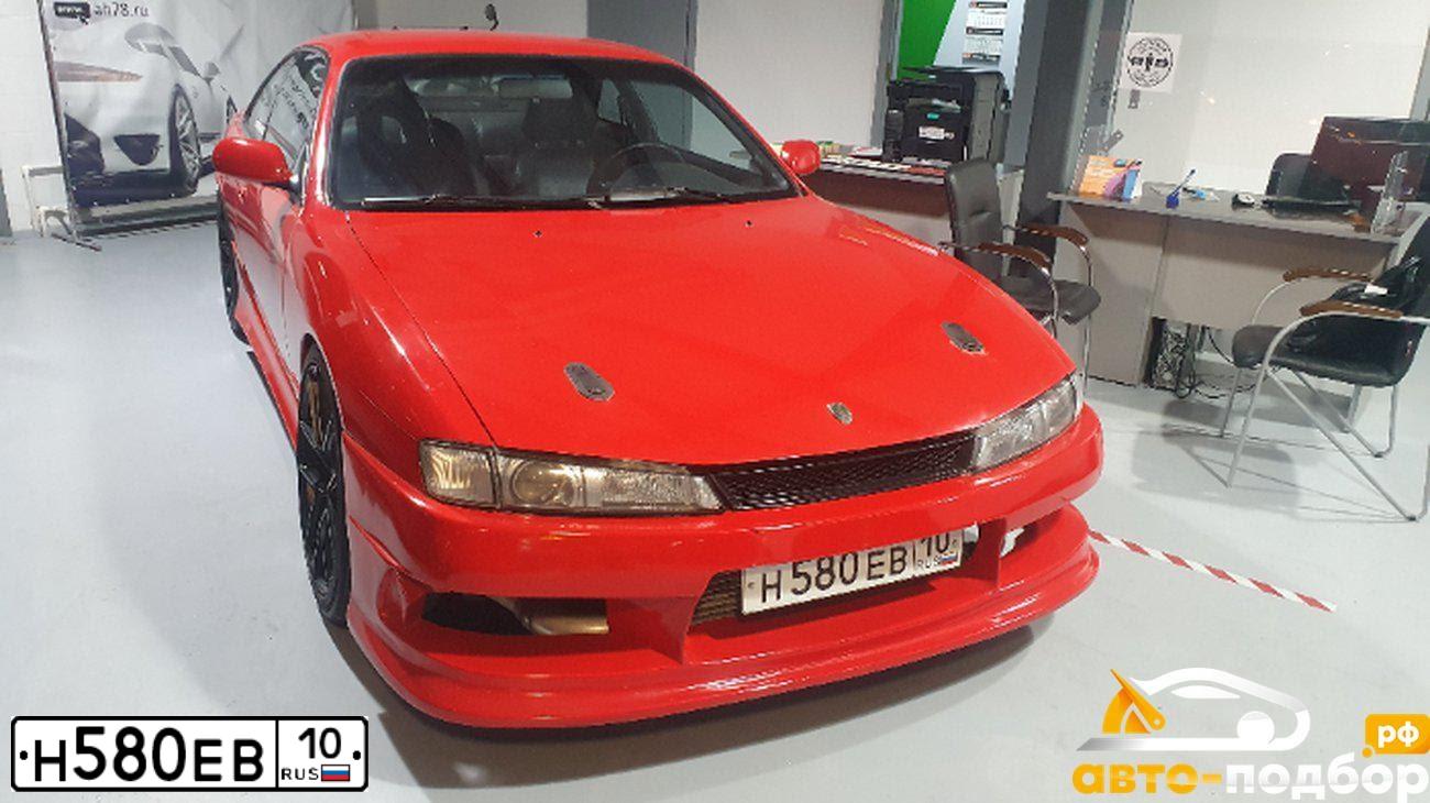 Фото автомобиля NISSAN 200 SX, 1998 — госномер Н580ЕВ10. Цвет: Красный