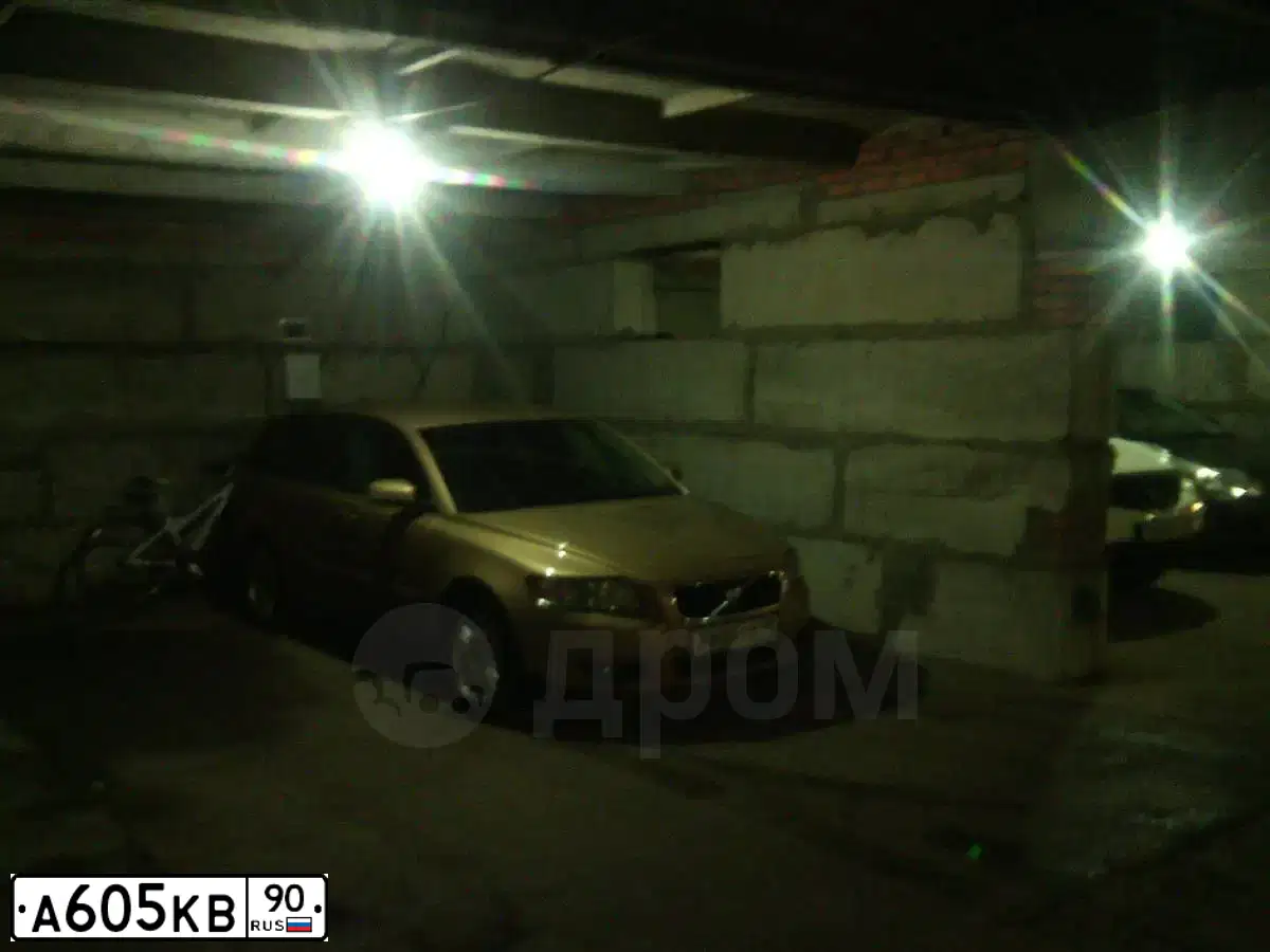 Фото автомобиля IZH 2126, 2002 — госномер А268НВ190. Цвет: ЗЕЛЕНЫЙ