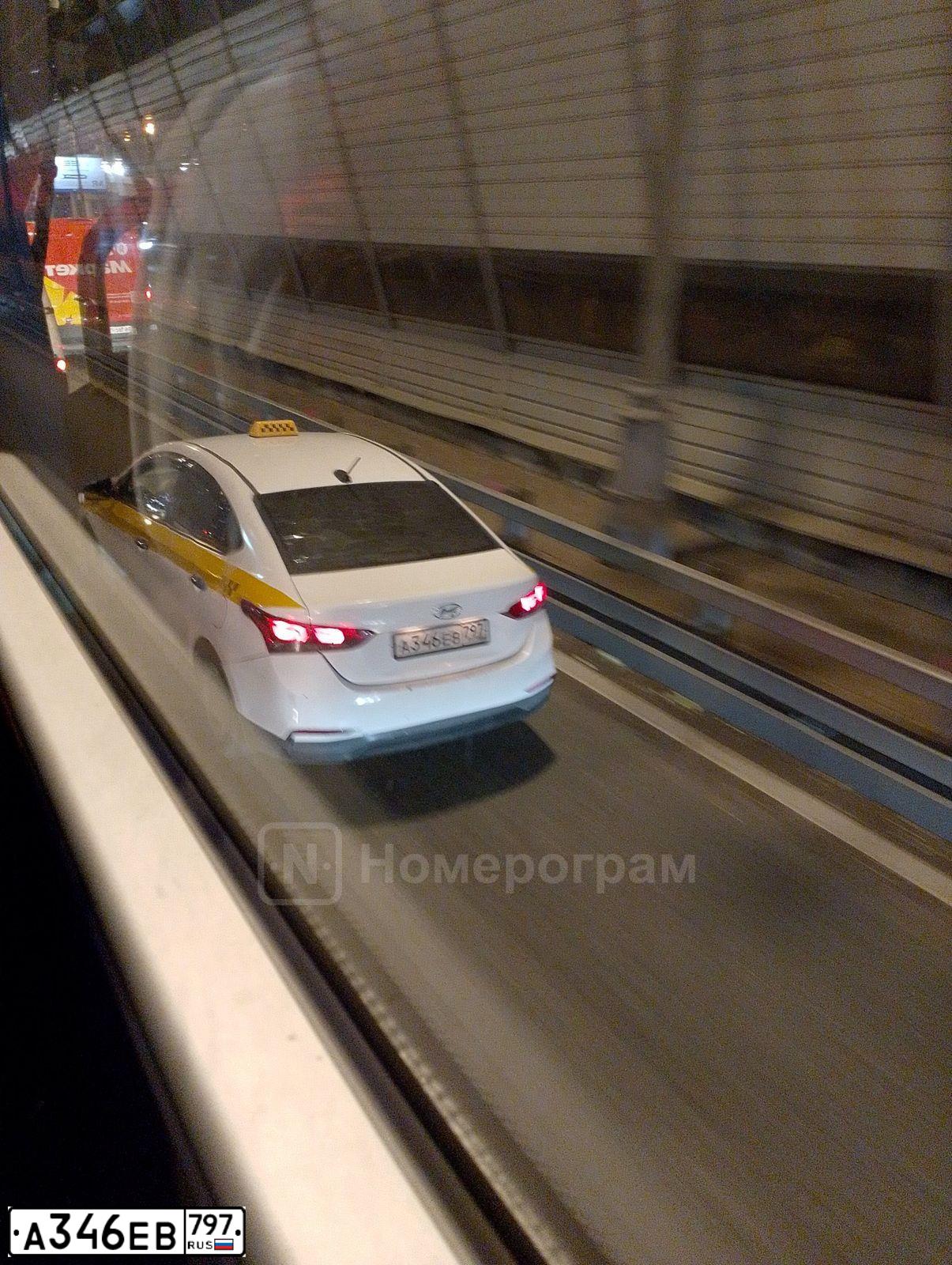 Фото автомобиля HYUNDAI SOLARIS, 2018 — госномер О447МА71. Цвет: СИНИЙ