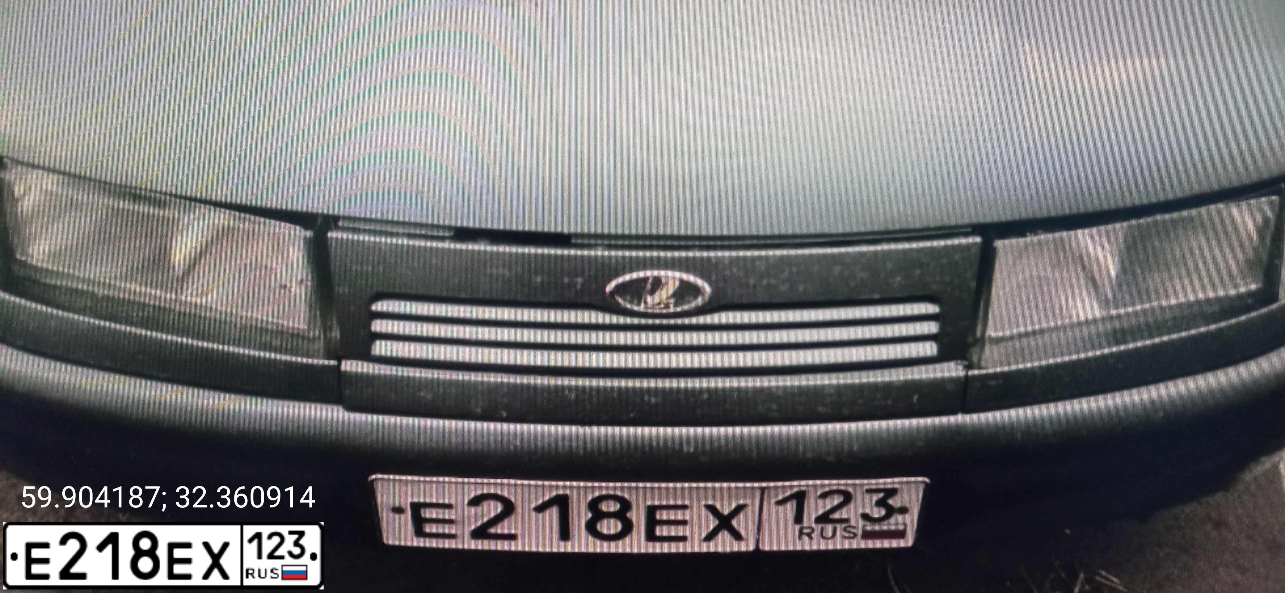Фото автомобиля LADA 2112, 2007 — госномер Е218ЕХ123. Цвет: СЕРО-ЗЕЛЕНЫЙ