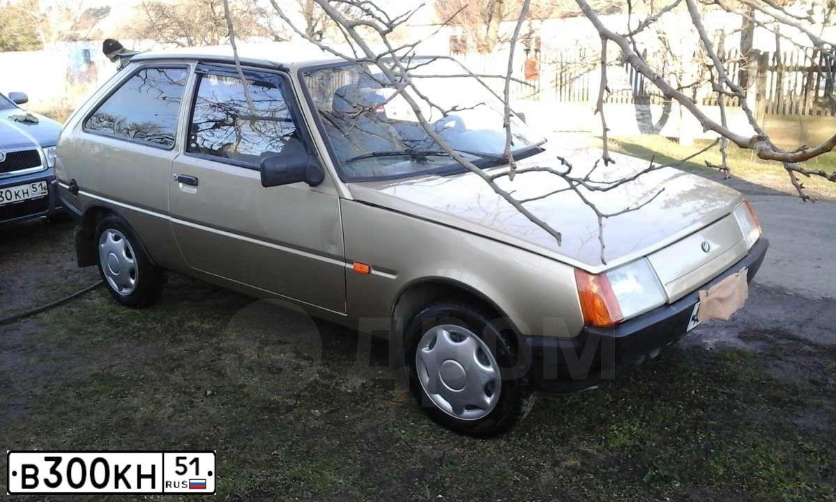 Фото автомобиля RENAULT MEGANE, 2009 — госномер В300КН51. Цвет: СЕРЕБРИСТЫЙ