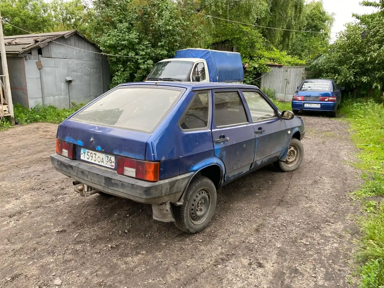 Фото автомобиля LADA 2109 SAMARA, 1999 — госномер Т593ОА36. Цвет: синий