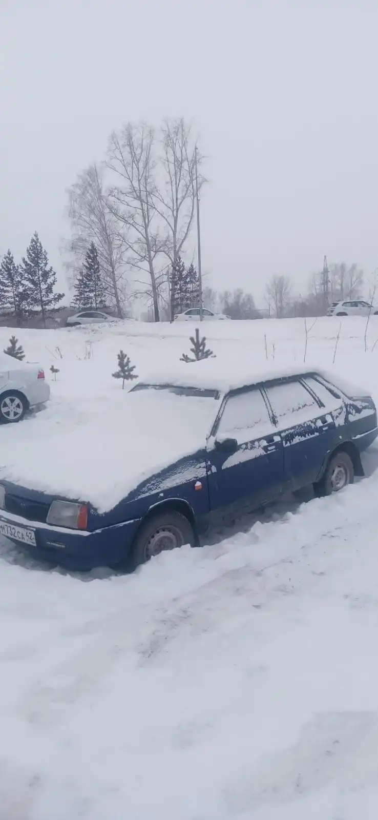 Фото автомобиля VAZ ВАЗ 21099, 1996 — госномер М732СА42. Цвет: СИНЯЯ ПОЛНОЧЬ