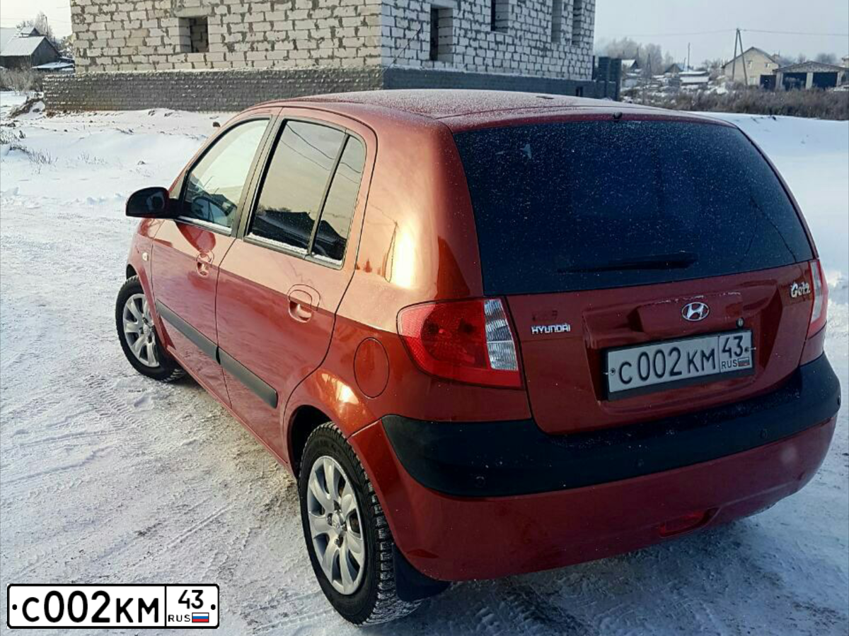 Фото автомобиля LEXUS GX470, 2004 — госномер У600ХЕ43. Цвет: Серебристый