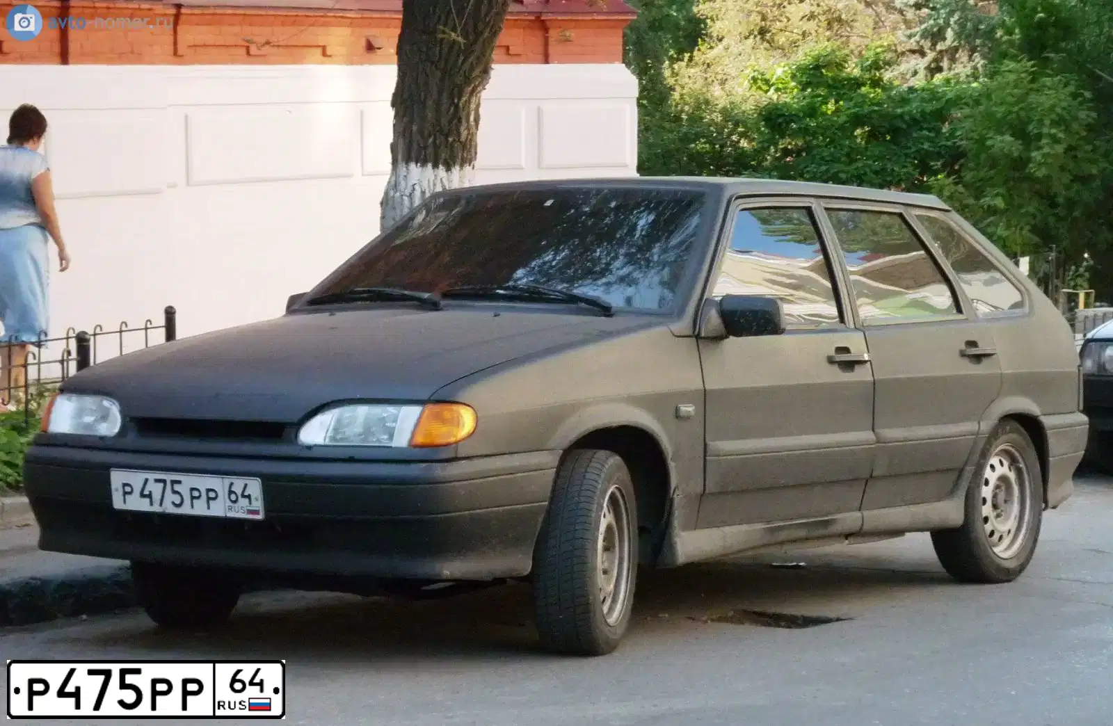 Фото автомобиля LADA 2114 SAMARA, 2007 — госномер О060СВ64. Цвет: ЧЕРНЫЙ