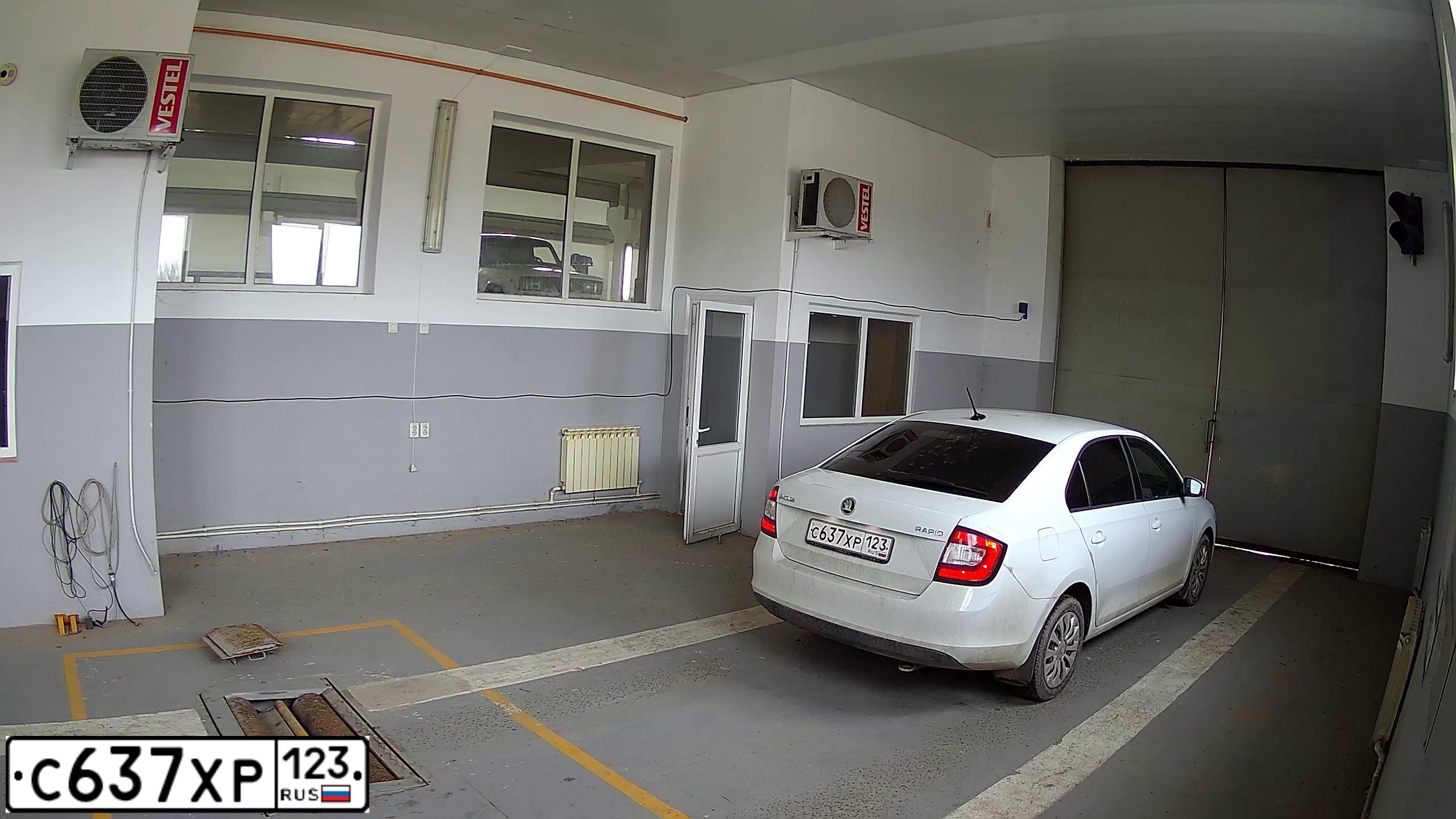 Фото автомобиля SKODA RAPID, 2019 — госномер Е253ХМ193