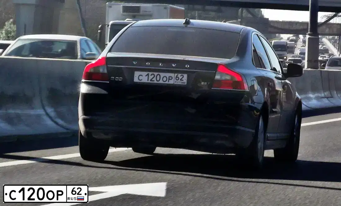 Фото автомобиля VOLVO S80, 2010 — госномер С120ОР62. Цвет: ЧЕРНЫЙ