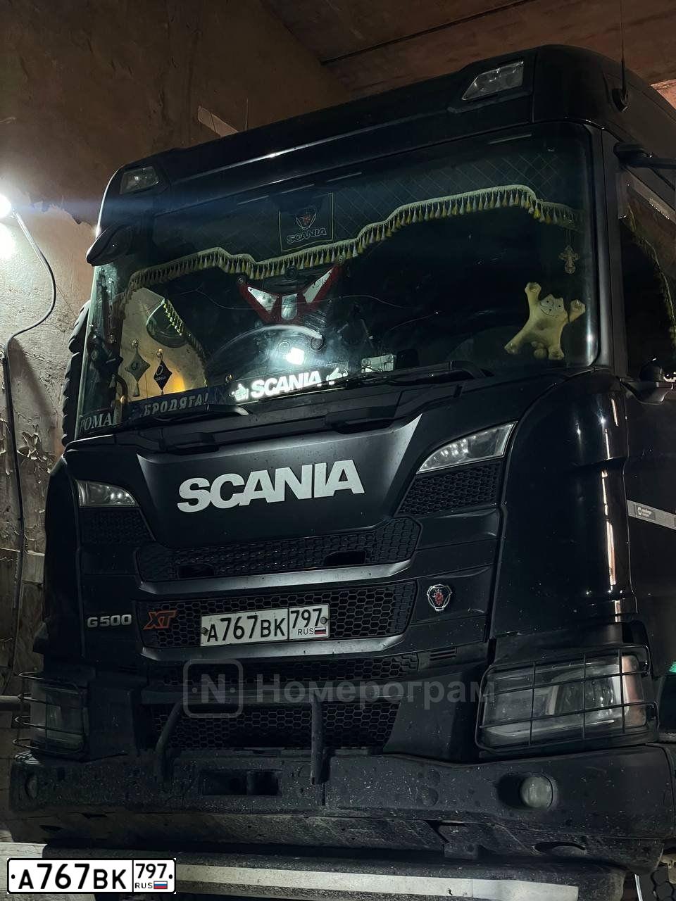 Фото автомобиля (SCANIA) БЕЗ МАРКИ S4 МК, 2021 — госномер А767ВК797. Цвет: ЧЕРНЫЙ