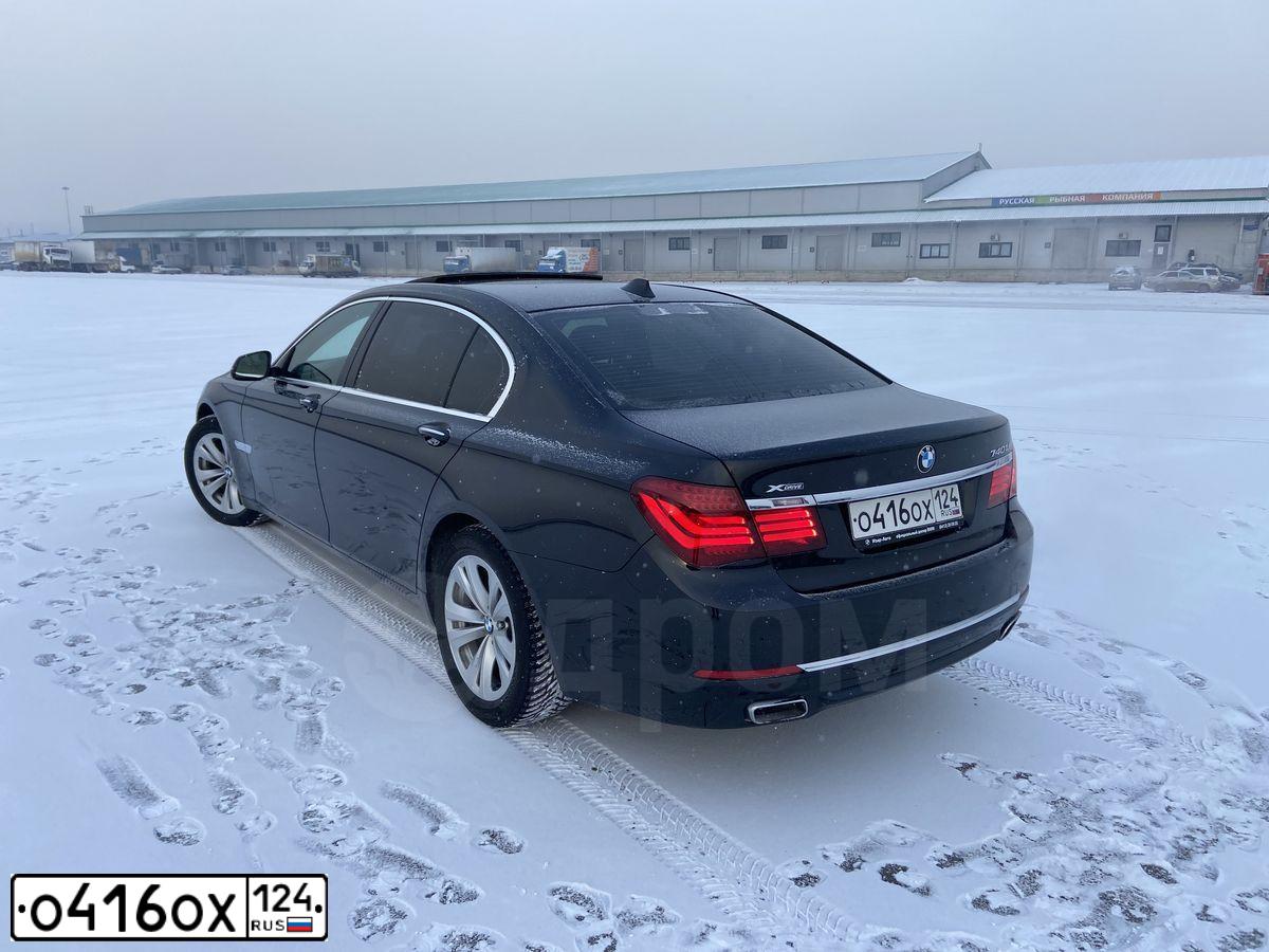 Фото автомобиля BMW SERIE 7, 2014 — госномер А222ЕЕ22. Цвет: ЧЕРНЫЙ