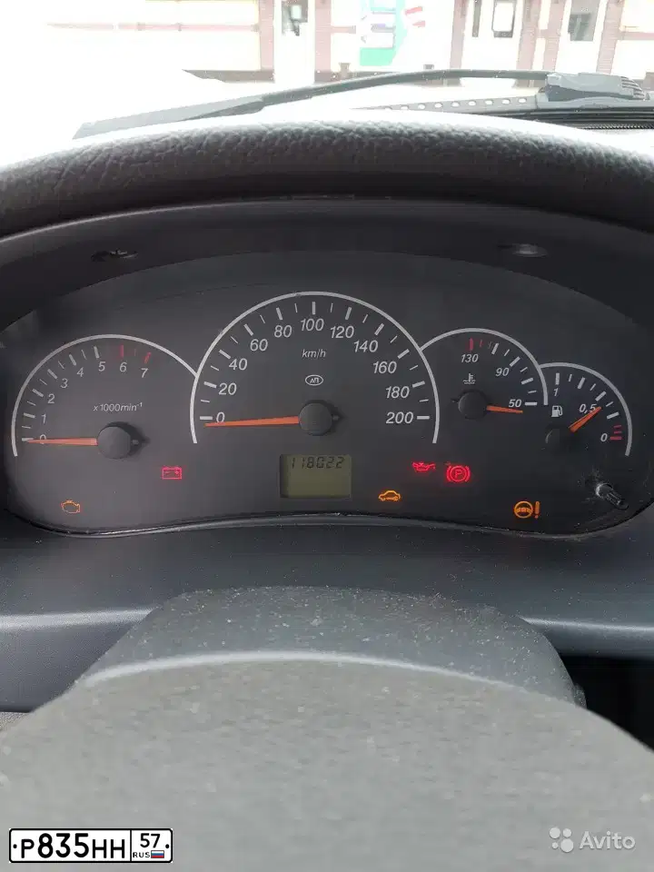 Фото автомобиля LADA 2170 PRIORA, 2010 — госномер Р835НН57. Цвет: Сине-Черный