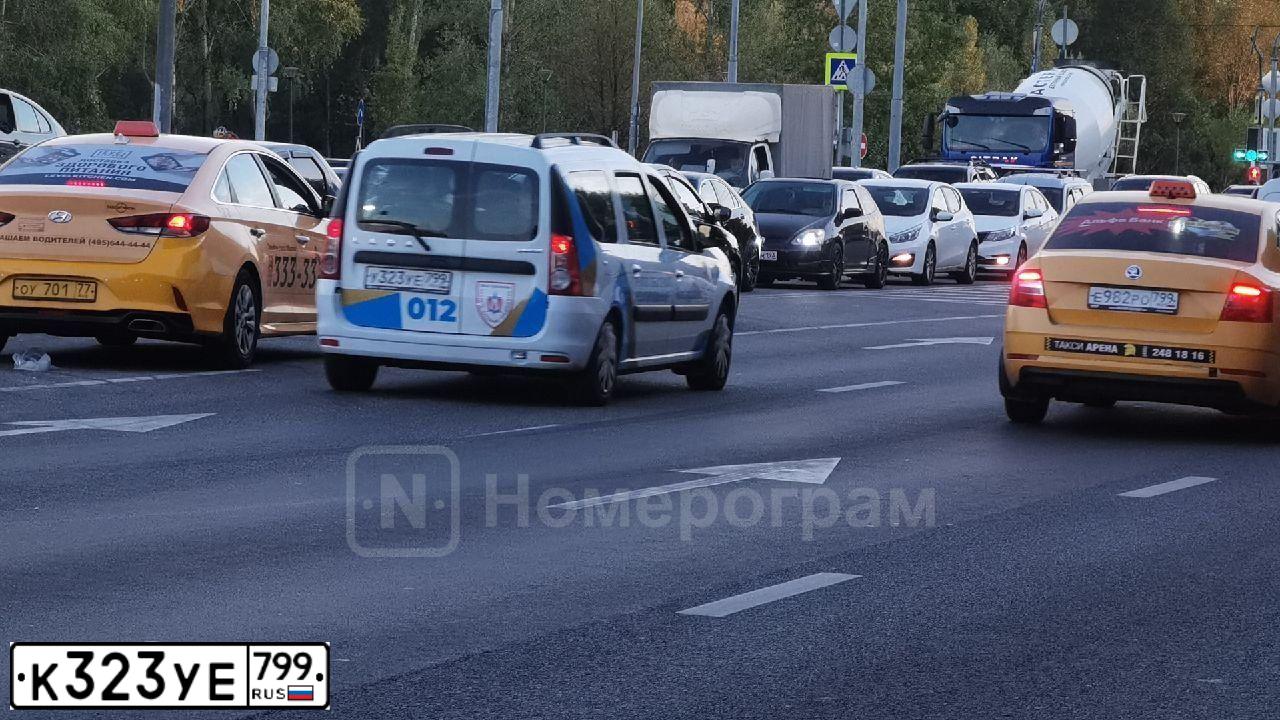 Фото автомобиля AUDI A6, 2014 — госномер К723КН53. Цвет: ЧЕРНЫЙ