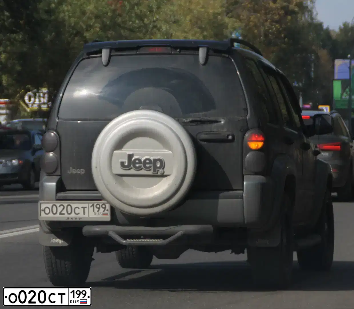 Фото автомобиля JEEP LIBERTY, 2001 — госномер М036МК761. Цвет: ЧЕРНЫЙ