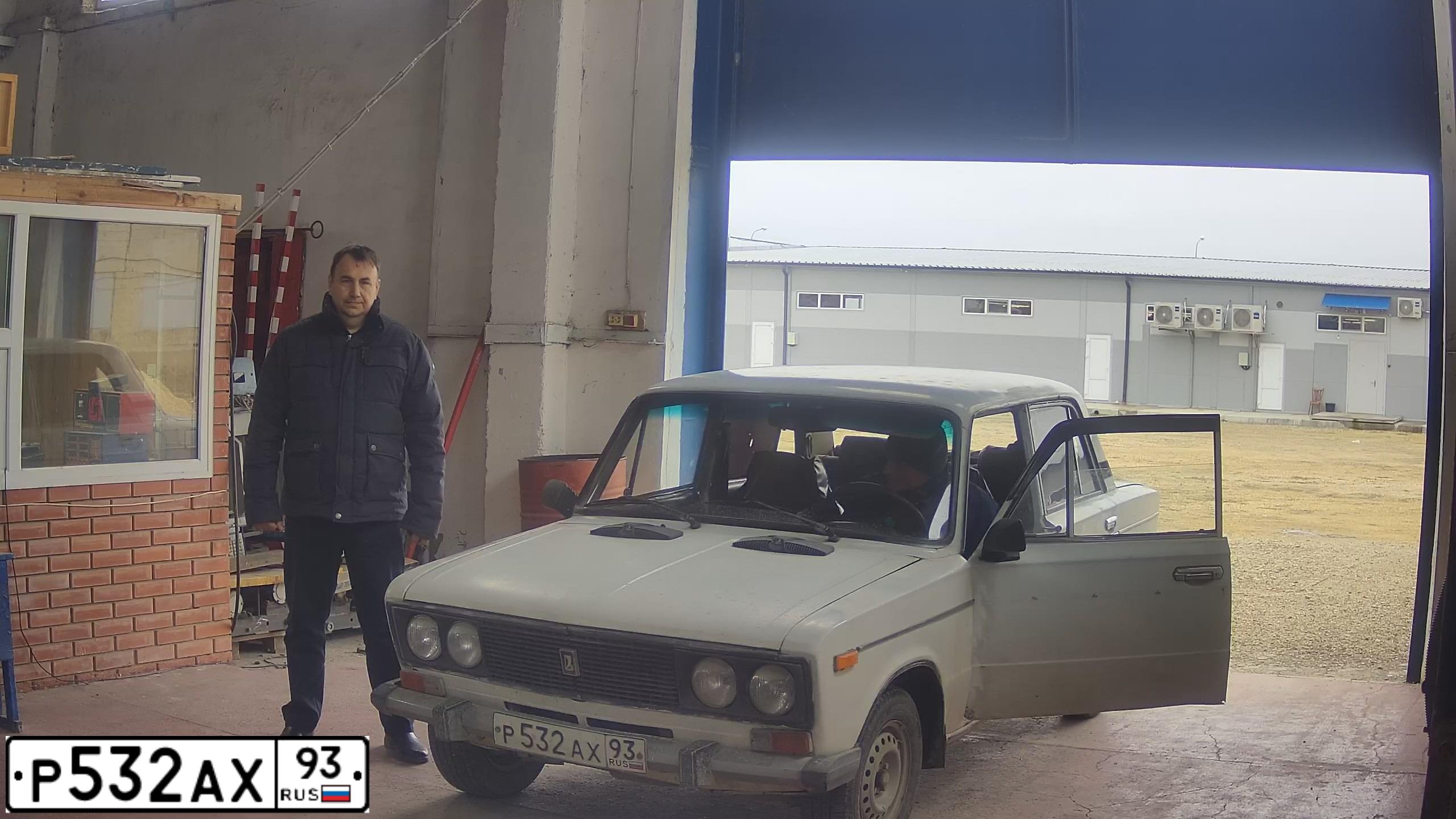 Фото автомобиля LADA 2106, 1995 — госномер Р532АХ93. Цвет: БЕЛЫЙ