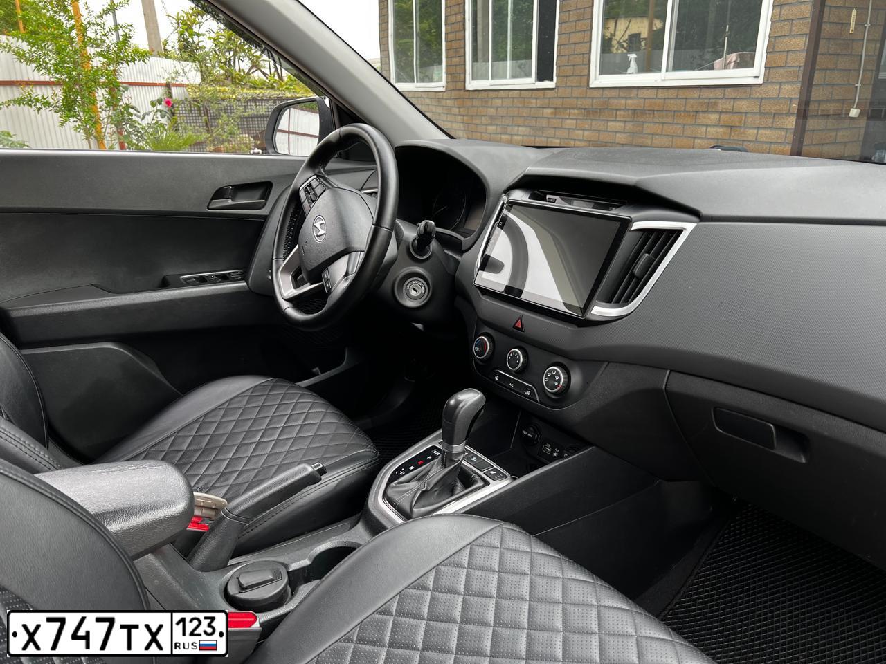 Фото автомобиля HYUNDAI CRETA, 2018 — госномер Х747ТХ123. Цвет: Белый