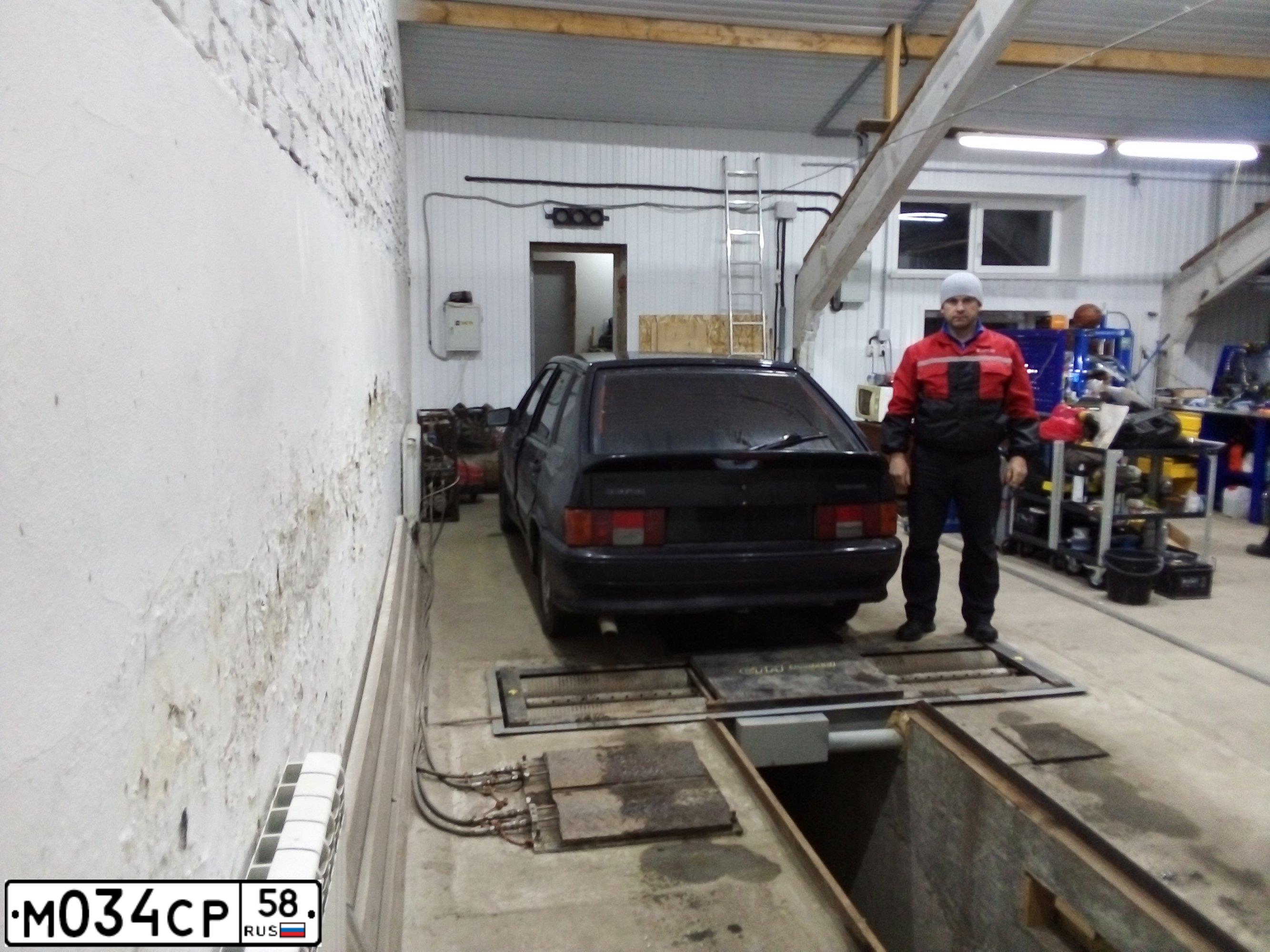 Фото автомобиля LADA 2114, 2009 — госномер М531РЕ164. Цвет: Темно-зеленый