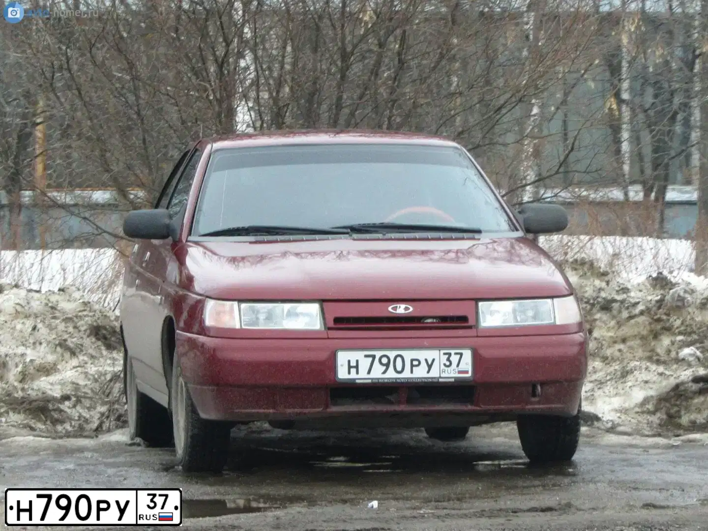 Фото автомобиля LADA 2110, 2002 — госномер М999ТК37. Цвет: СЕРЕБРИСТО КРАСНЫЙ