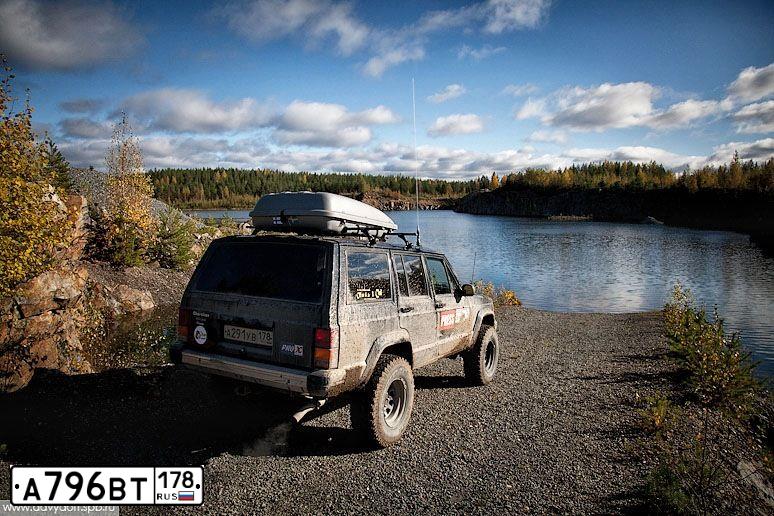 Фото автомобиля HYUNDAI GALLOPER, 1998 — госномер В566МА60. Цвет: ВИШНЕВЫЙ